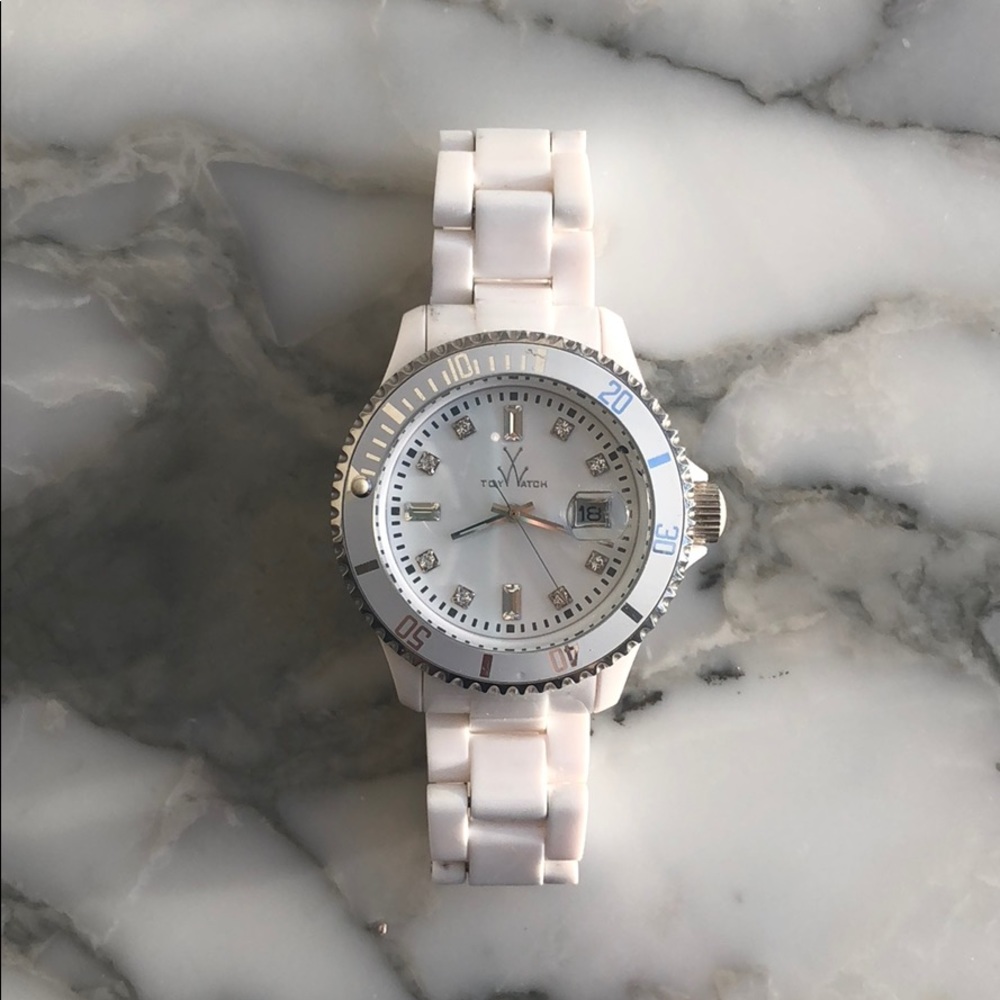 White ToyWatch